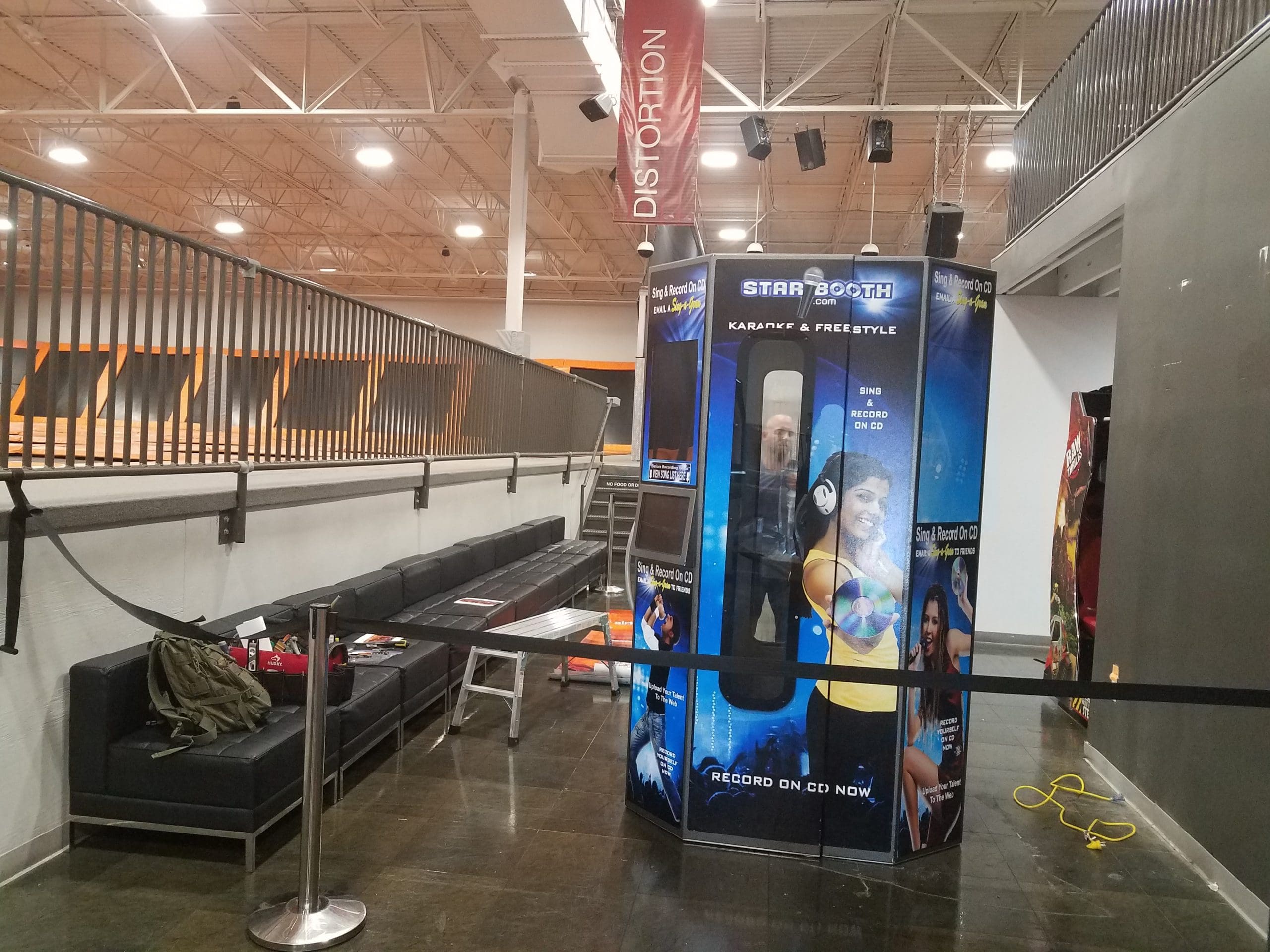 Airtime Karaoke Booth - 002