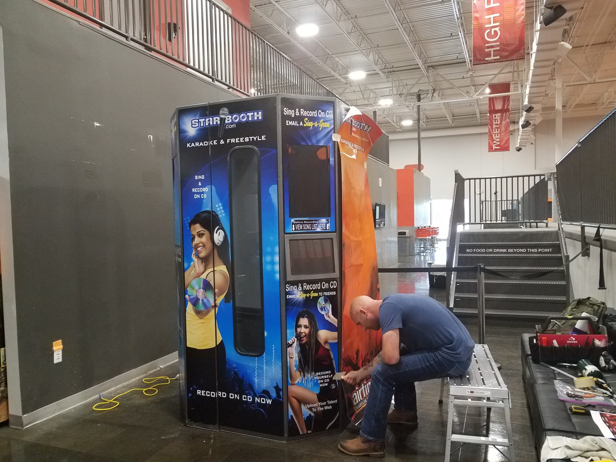 Airtime Karaoke Booth - 003