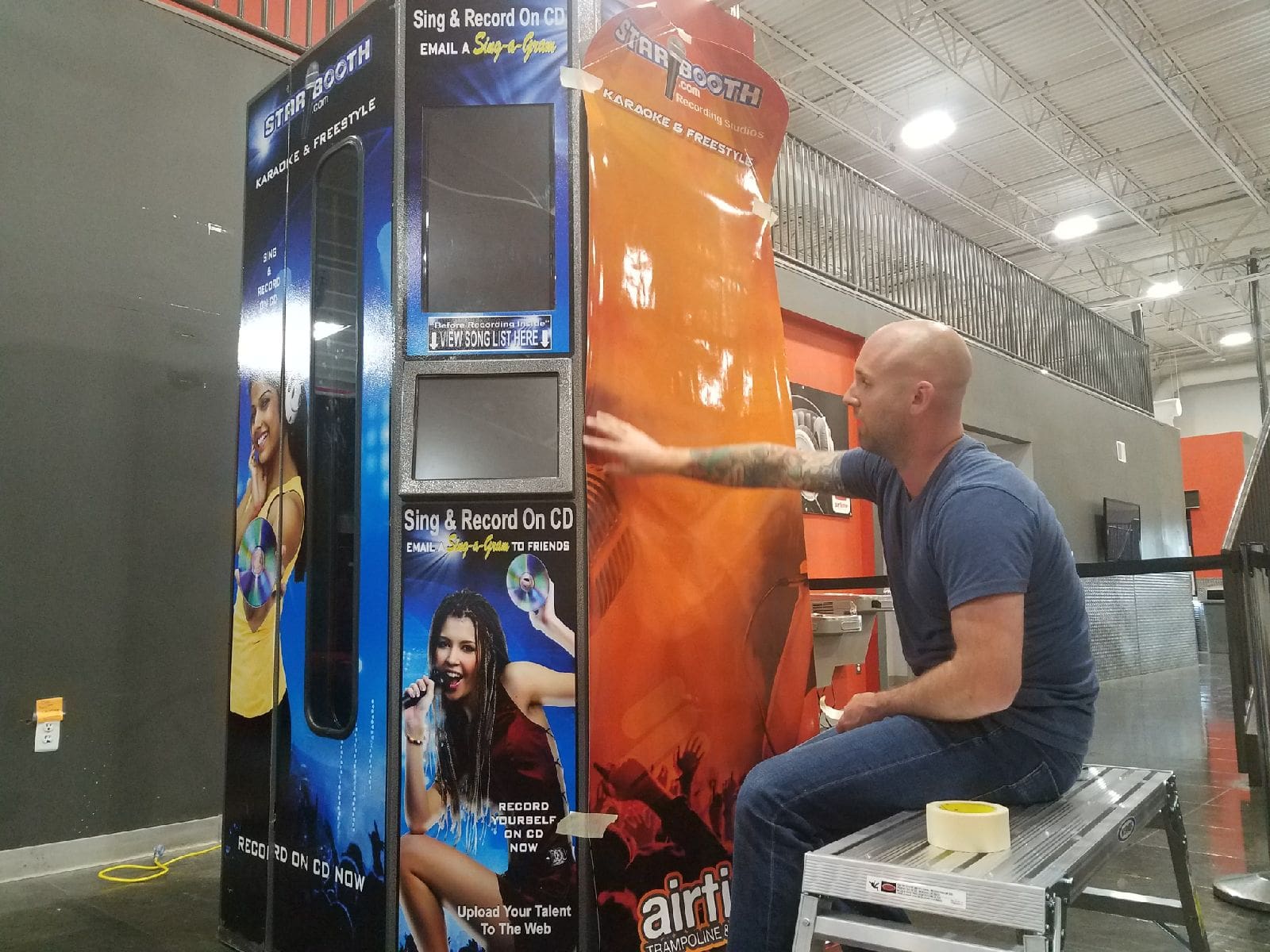 Airtime Karaoke Booth - before