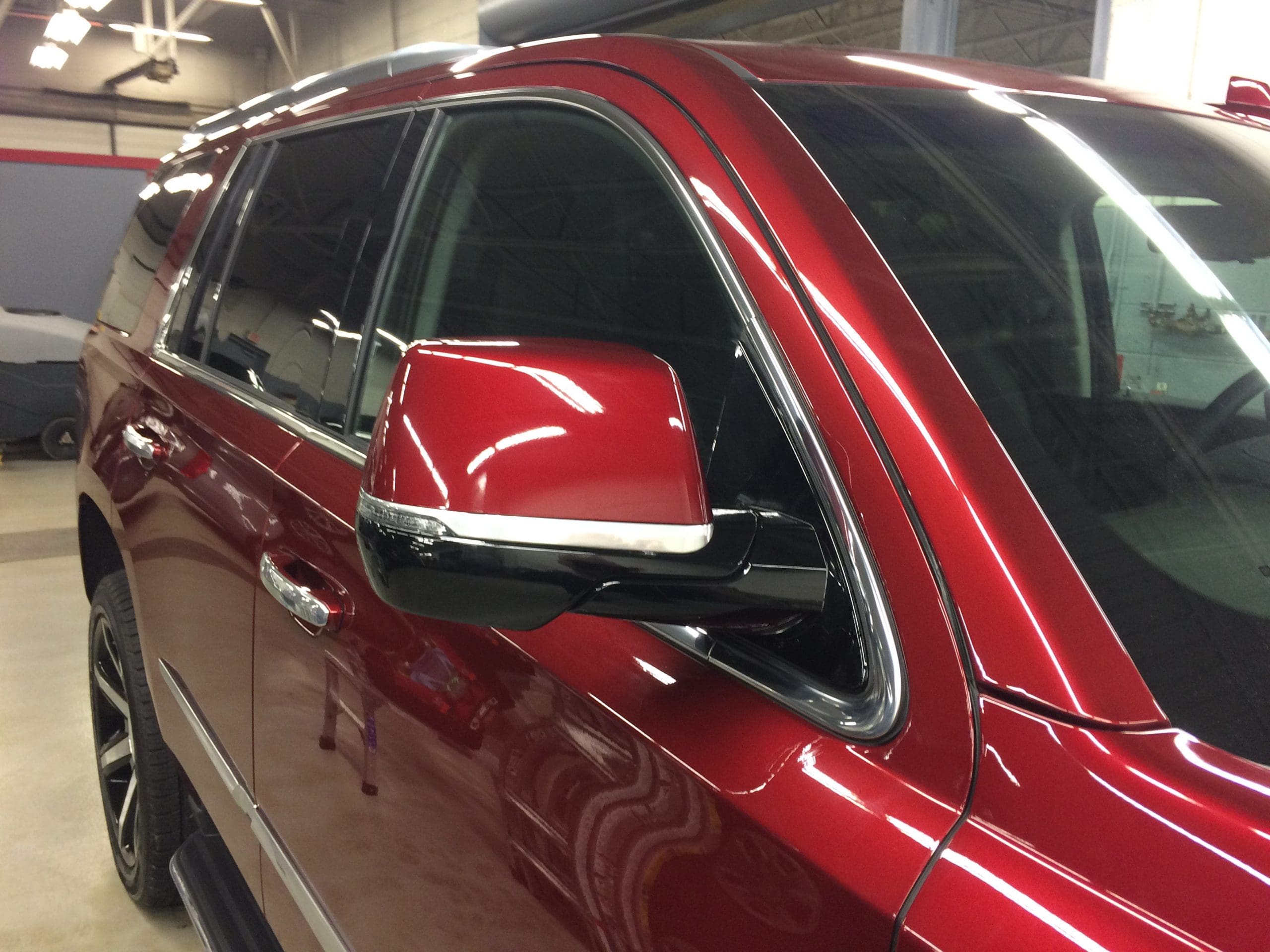 Cadillac Escalade - 01