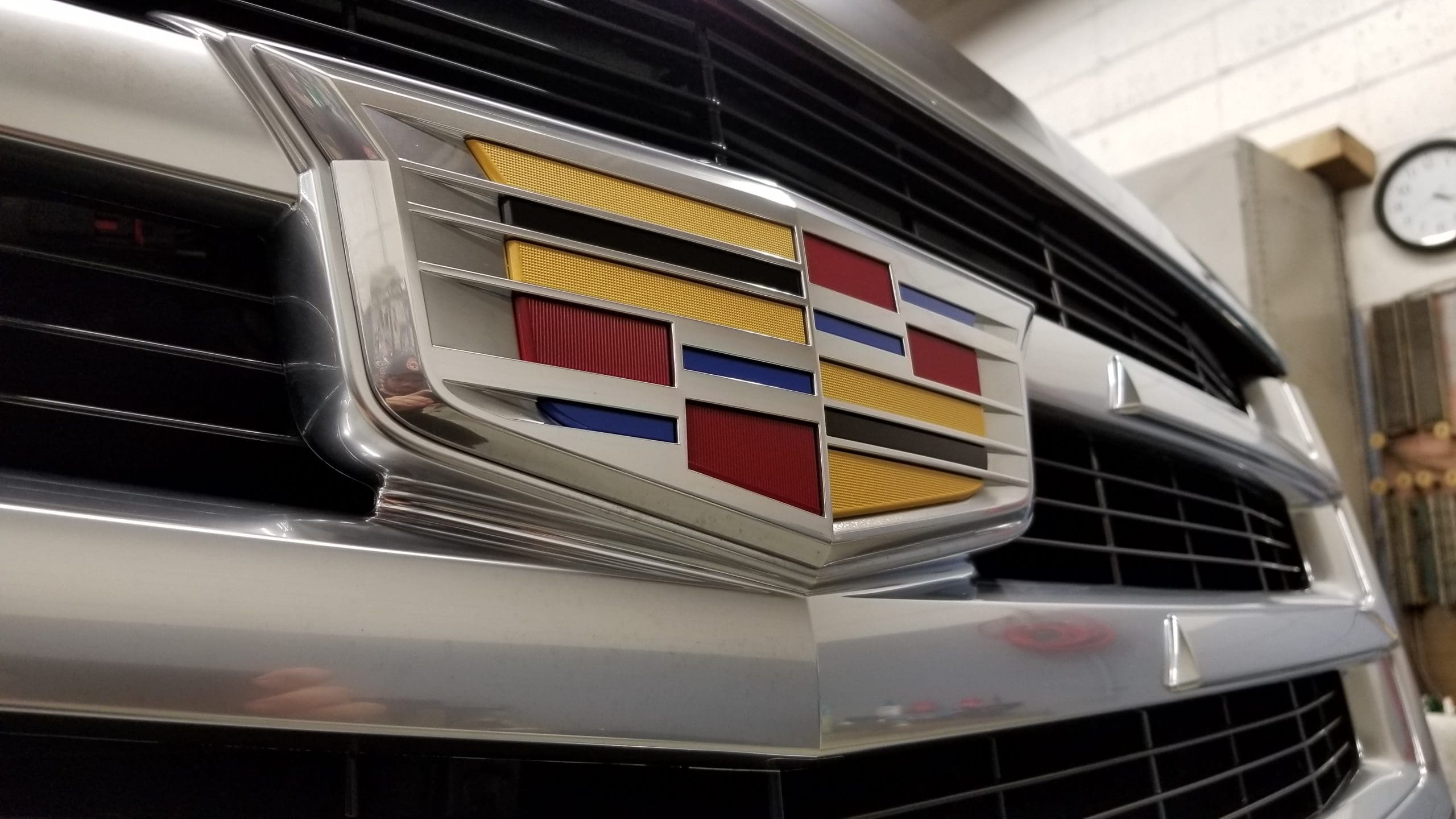 Cadillac Escalade - 06