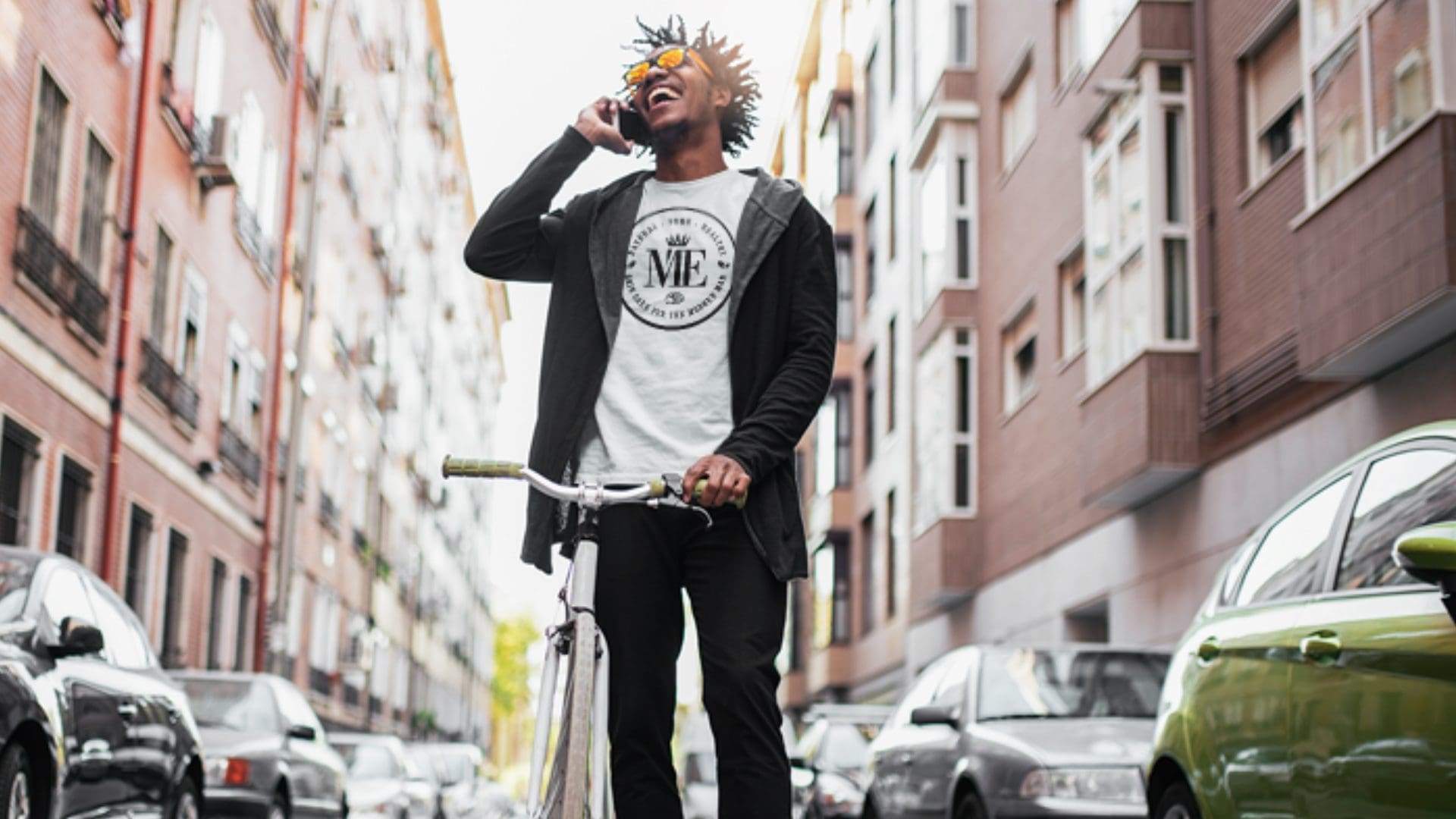 ME - Crest Logo Mockup 01