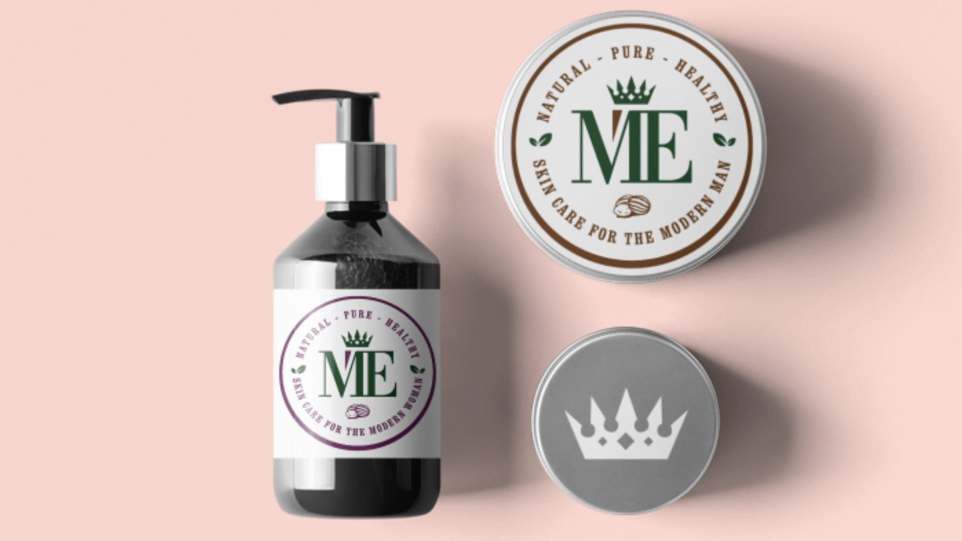 ME - Crest Logo Mockup 04