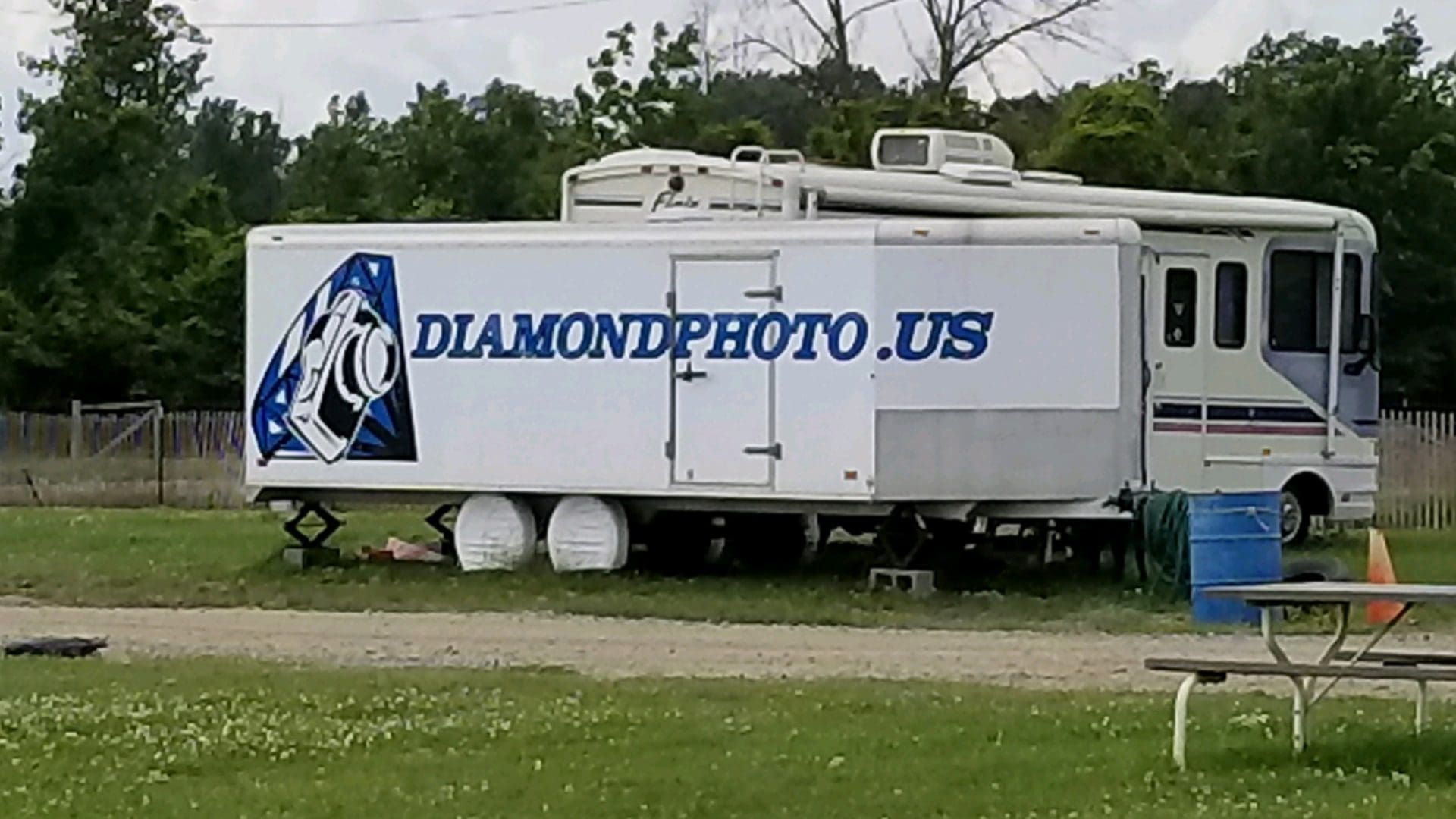 Diamond Photo - Large Trailer Graphics (4)