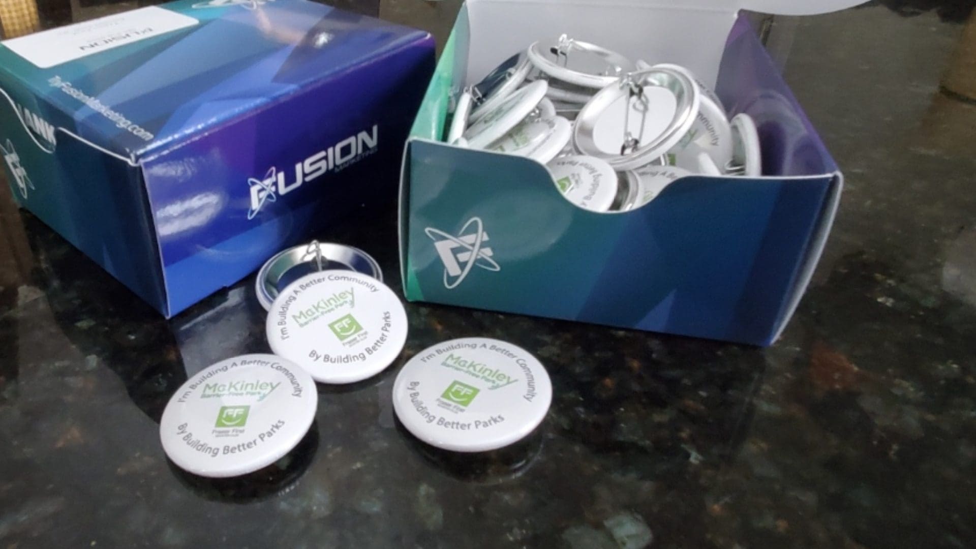 Full Color Pins with Logo (7)