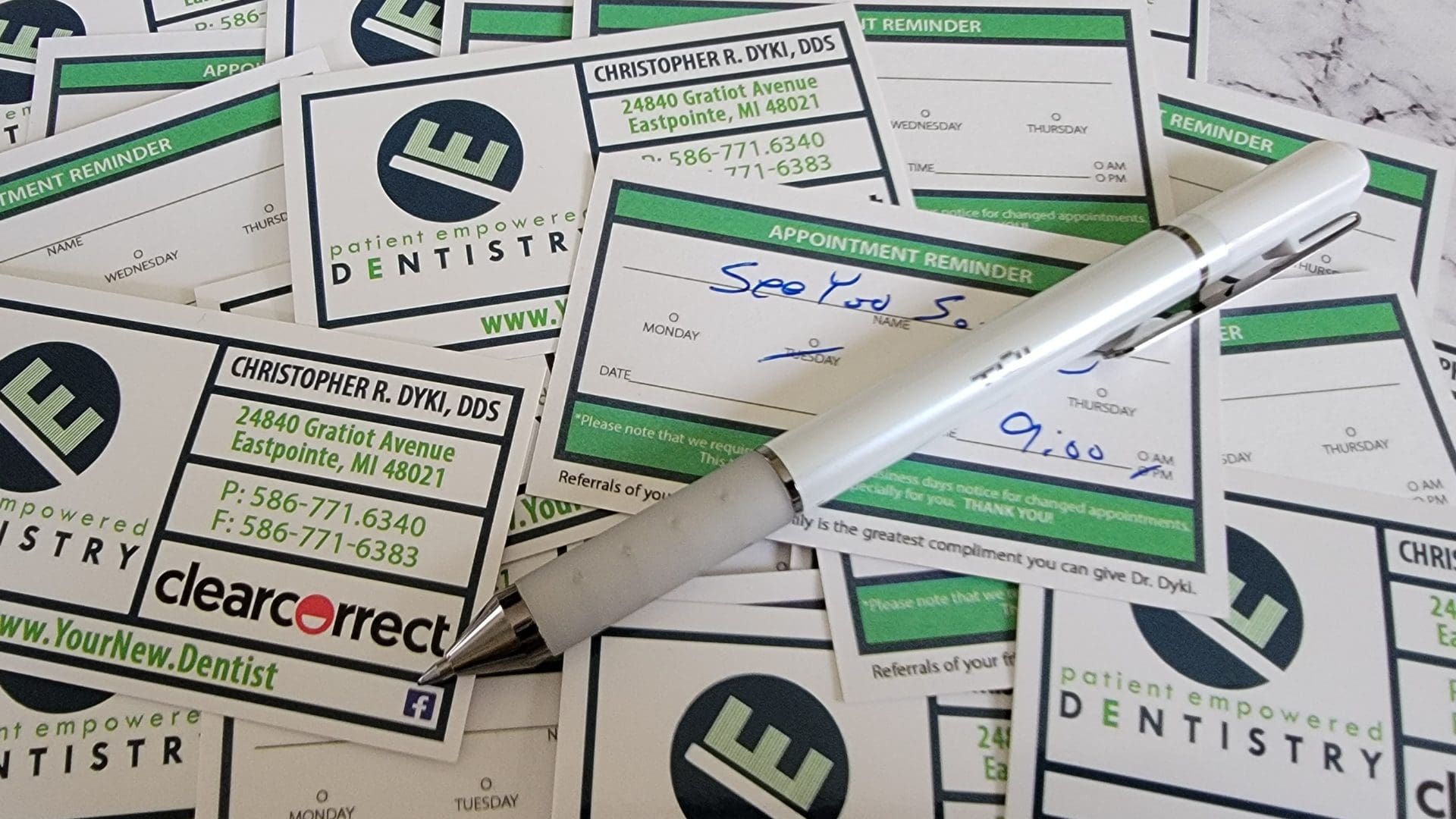 Dentist Appoitment Cards 6