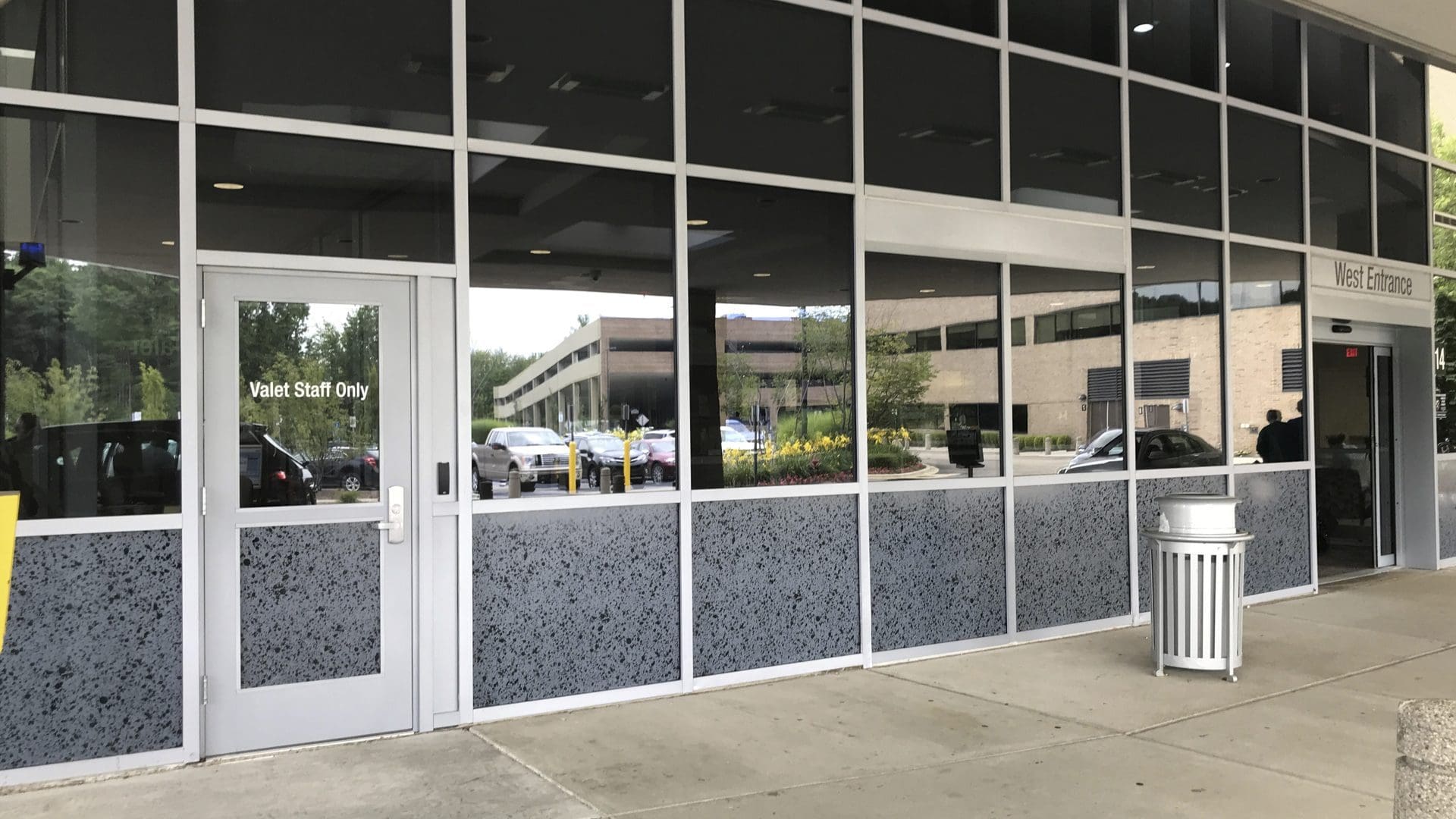 Beaumont Troy Campus Interior-Exterior – Frosted Windows