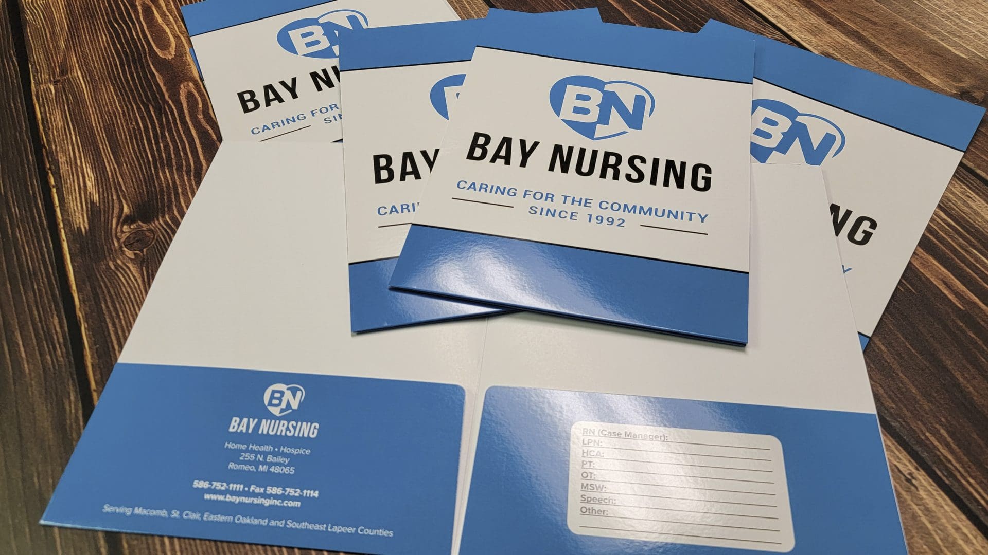 Custom Folders with Pockets 5