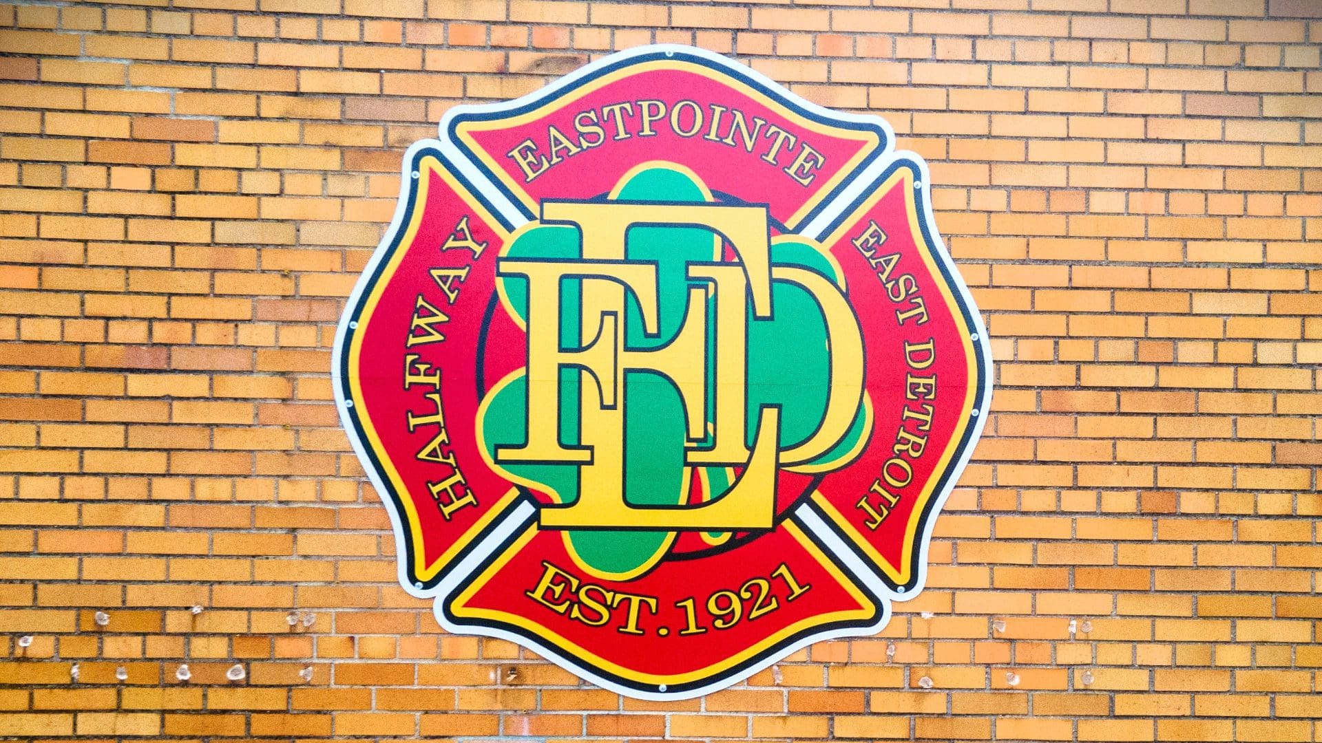 Fusion Marketing Sign Substrates The Bread and Butter of Advertising ACM Sign Substrate DiBond JBond Fusion Marketing Sign Substrates The Bread and Butter of Advertising ACM Sign Substrate DiBond JBond