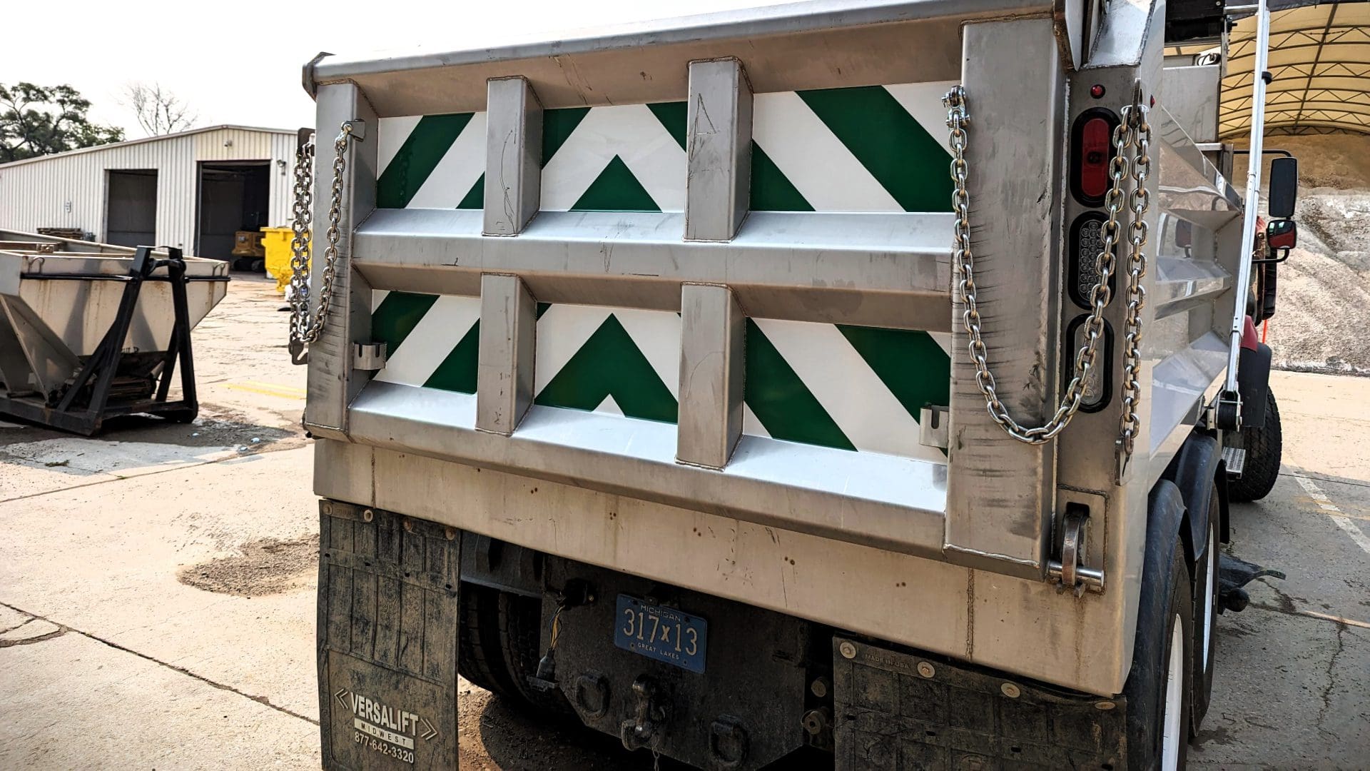 DPW Reflective Truck Graphics 04