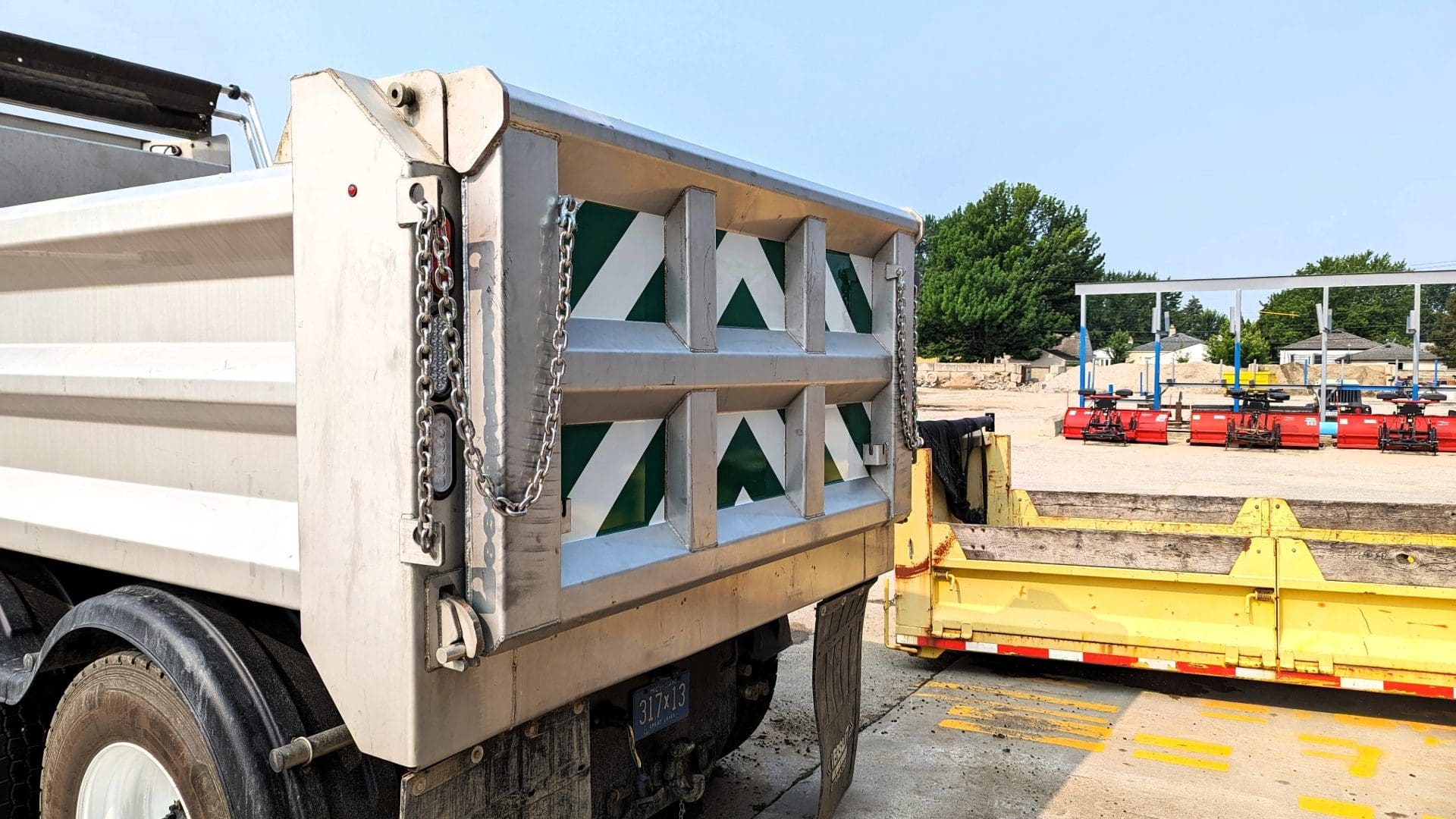 DPW Reflective Truck Graphics 07